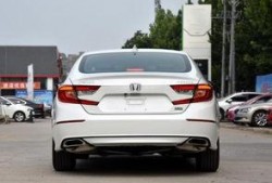 雅阁最新款爆料图片,惊艳亮相，科技与美学完美融合！”